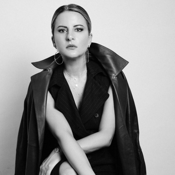 0568bf76b99a32f5947e3916237cd01f~c5_1080x1080